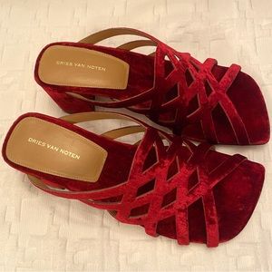 DRIES VAN NOTEN Laser-cut crushed-velvet sandals eu 37